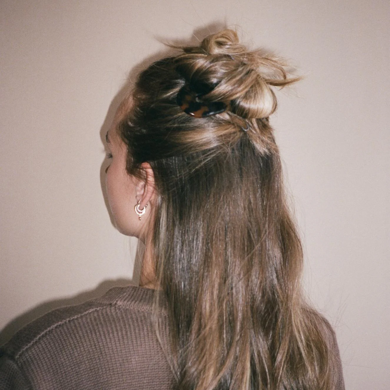 Hair Pin in Tortoise - Image 4